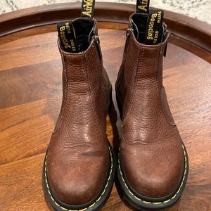 Dr Martens 2976 Leather Chelsea Zipper Ankle Boots - Brown size 7 -$FIRM$